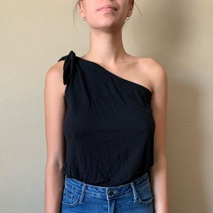AE Black Soft&Sexy One-Shoulder Top Sz S